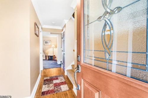 17 Hillery Dr, Roxbury Township, NJ 07836-9527