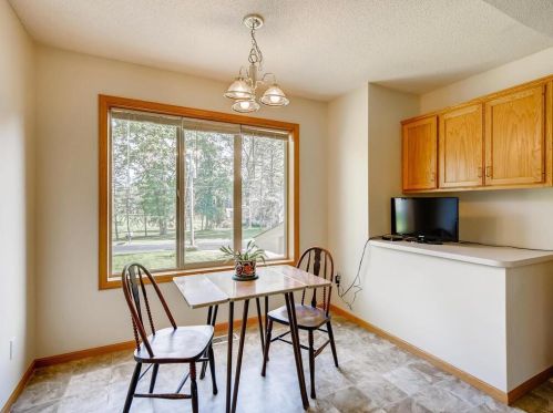 542 Bear Ave, Saint Paul MN  55127-7055 exterior