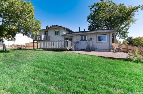 7397 Spruce St, Englewood CO 80112-1751 exterior