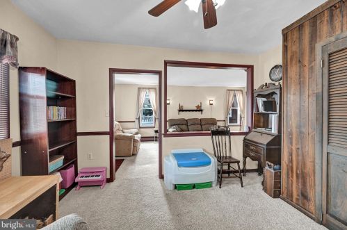 316 Walnut St, Hanover PA 17331-2536 exterior