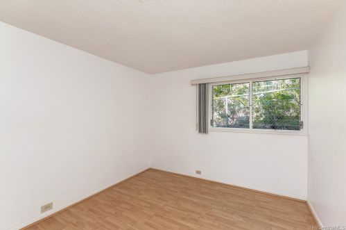 1008 Kaluanui Rd, Honolulu HI  96825-1323 exterior