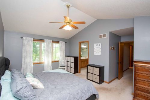 9063 Duckwood Trl, Saint Paul MN  55125-8687 exterior