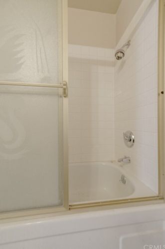 5985 Kitty Hawk Dr, Riverside CA  92504-1445 exterior