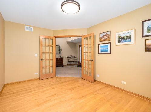 1088 Birchwood Dr, Pingree Grove IL  60140-9107 exterior