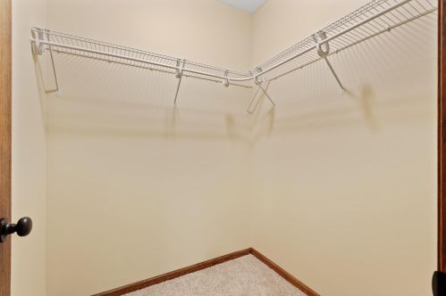 2200 Hadley St, Saint Paul MN  55119-5386 exterior