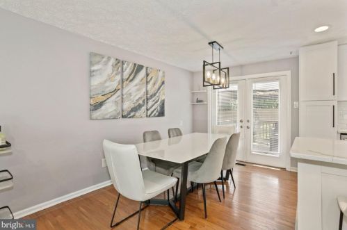 5808 Heming Ave, Springfield VA  22151-2716 exterior