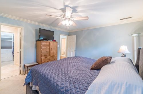 2101 Bohler Rd, Atlanta GA  30318-1515 exterior