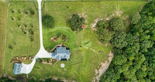 341 Cross Plains Rd, Carrollton GA  30116-9008 exterior