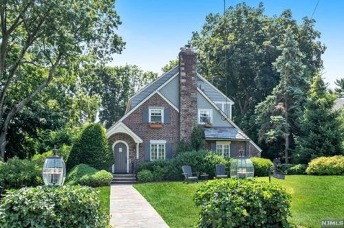 245 The By Way, Ridgewood, NJ 07450-4722