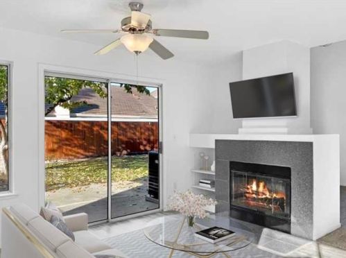 9478 Village Tree Dr, Elk Grove, CA 95758-7810