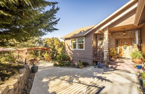 46855 Lookout Mountain Dr, Coarsegold, CA 93614-9487