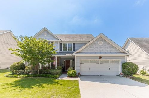 905 Lakeside Ct, Loganville, GA 30052-2475