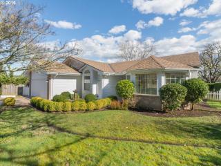 1762 25th Ave, Eugene, OR 97403-1805