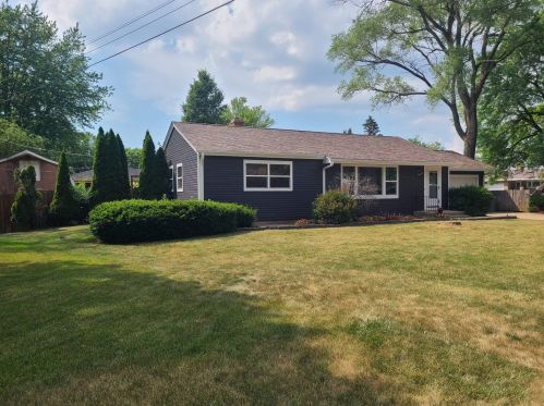 803 Balmoral Dr, Barrington Hills, IL 60118