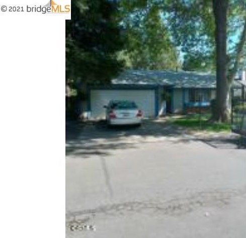 30 Sunbury Rd, Chico, CA 95926-7124
