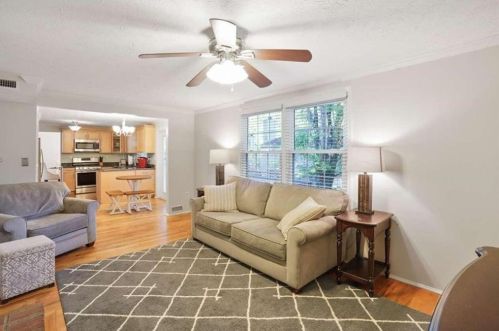 3504 Castlehill Ct, Tucker, GA 30084-3201