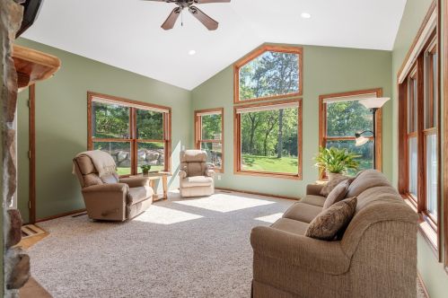 2200 Hadley St, Saint Paul MN  55119-5386 exterior