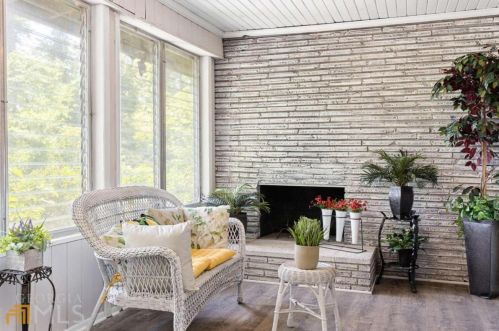 1903 Mcjenkin Dr, Atlanta GA  30345-3005 exterior