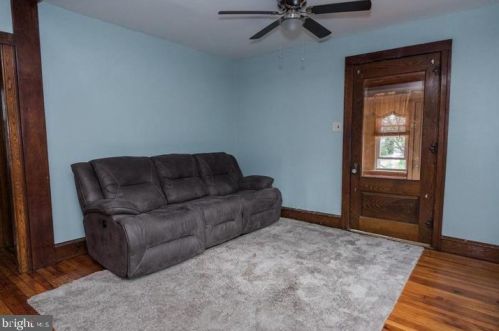 15 Park Ave, Camden NJ  08107-1032 exterior