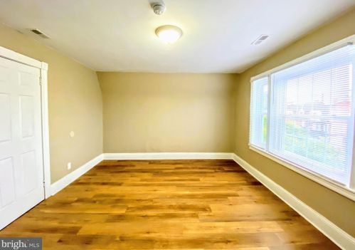 619 Chelten Ave, Philadelphia PA 19126-3825 exterior