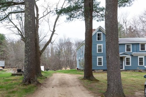 295 Candia Rd, Chester, NH 03036-4009