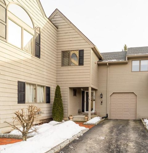 235 Morgan Ave, Providence, RI 02919-6337