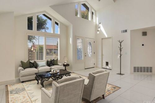 12778 Camino San Benito Dr, Riverside CA  92503-4626 exterior