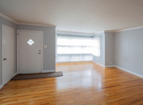 134 Sunnyside Ave, Elmhurst IL  60126-3212 exterior