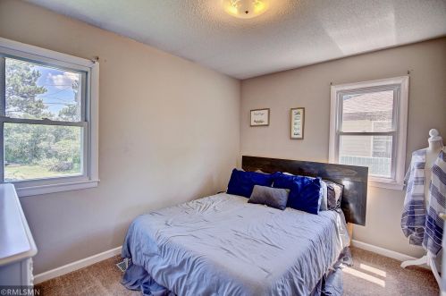 5580 Aldine St, Saint Paul MN  55126-4901 exterior