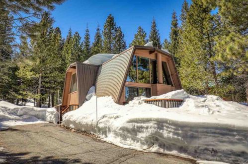12204 Viking Way, Truckee, CA 96161-7042