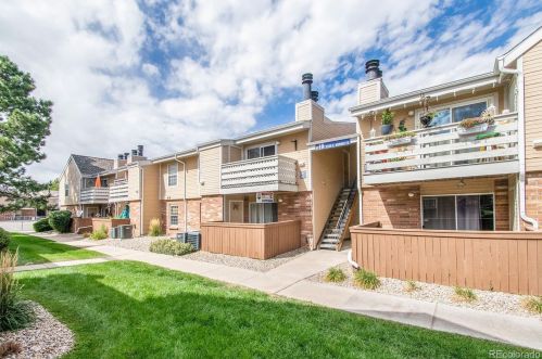 3330 Ammons St, Denver, CO 80227-6332