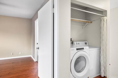 4817 120, Hawthorne CA 90250-2724 exterior