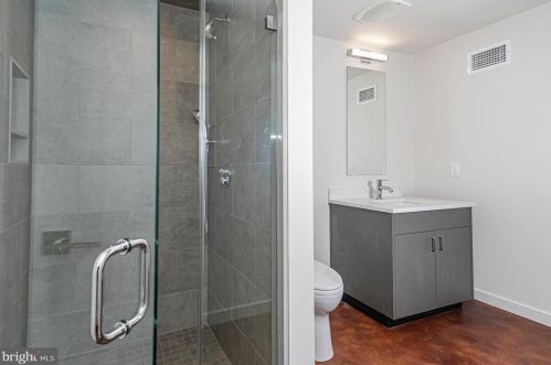 144 Drakes Corner Rd, Princeton NJ  08540-7519 exterior