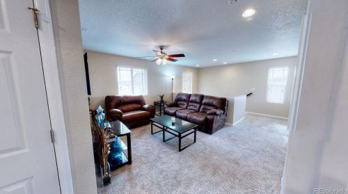 166 Kewaunee Way, Aurora CO 80016-4327 exterior