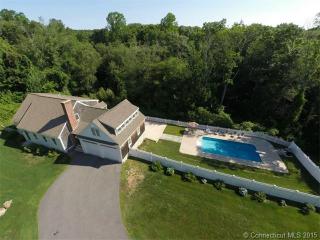745 Raymond Hill Rd, Chesterfield, CT 06370-1318