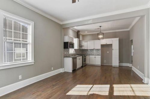 1715 Evans Dr, Atlanta GA  30310-4503 exterior