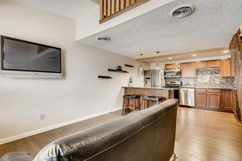 381 Estes St, Denver, CO 80226-2947