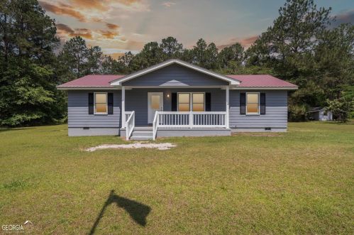 578 Ann Ln, Metter, GA 30439-8628