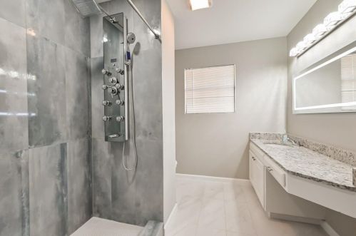 4313 Clayton Rd, Fort Worth TX  76116-8036 exterior