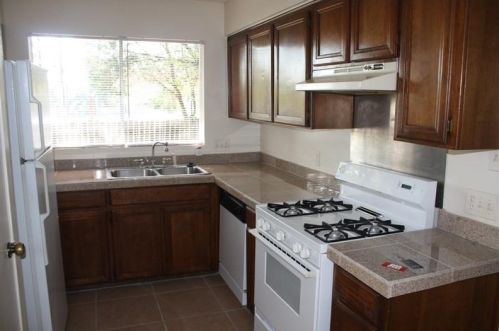 903 Acorn Oaks Dr, Austin, TX 78745-5540