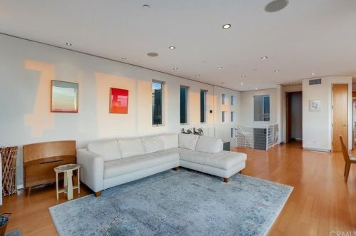 200 38th St, Manhattan Beach, CA 90266-3104