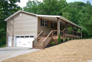 219 Lenz Dr, Kodak, TN 37764-4301
