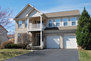 1209 Danhof Dr, Lemont, IL 60490-4902