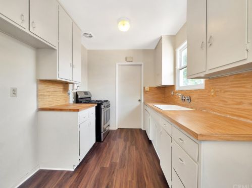 3672 Artesian St, Riverside CA  92503-4125 exterior