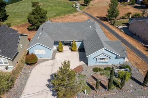 18960 Spyglass Rd, Middletown, CA 95467-8673