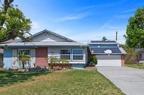 3585 Hillview Dr, Riverside, CA 92503-4710