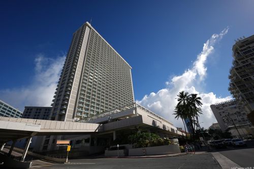 410 Atkinson Dr, Honolulu HI  96814-4730 exterior