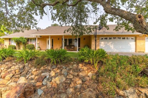 8349 Crotty Way, Valley Springs, CA 95252-9009