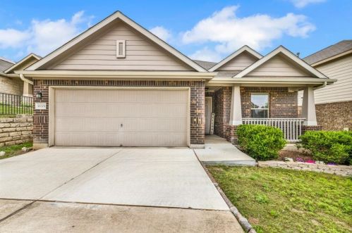 10201 Copper Ridge Cv, Austin TX  78747-2761 exterior