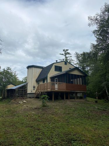 14 Whitney Rd, Hillsboro, NH 03244-5334